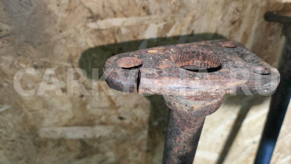 Торсионы подвески Nissan Terrano WD21 TD27T Nissan Terrano 