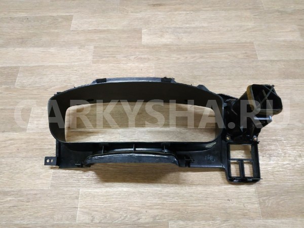 Накладка щитка приборов Nissan Primera 
