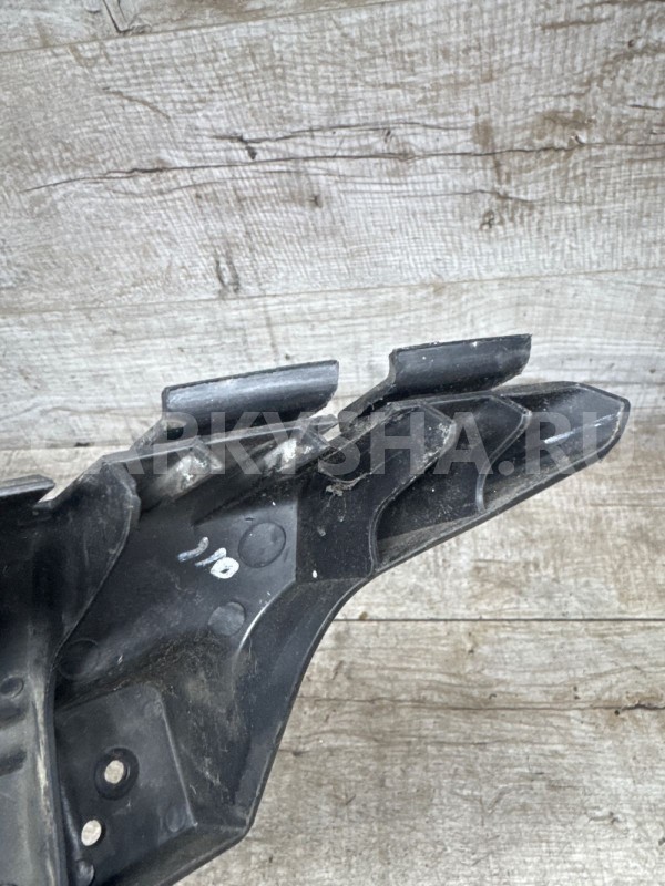 кронштейн фары правый  Hyundai i20 2008-2014 Hyundai i20 оригинальный номер 865521j000