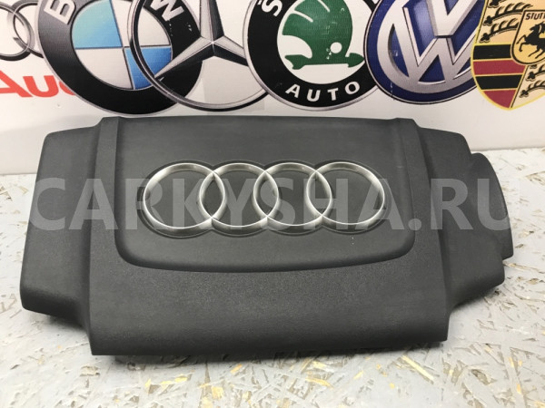 Декоративная крышка двигателя Audi A6 2011 Audi A6