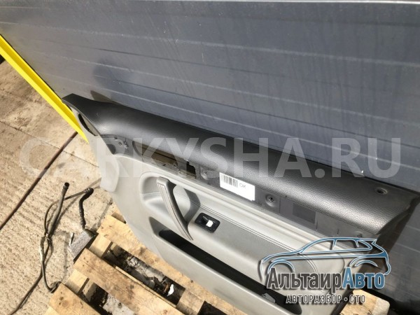 Карта передней правой двери Touareg 1 серая Volkswagen Touareg 