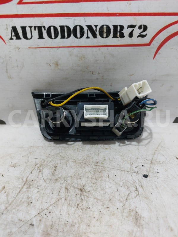 Разъем (USB AUX) Hyundai i30 FD Hyundai i30 оригинальный номер 961202R000