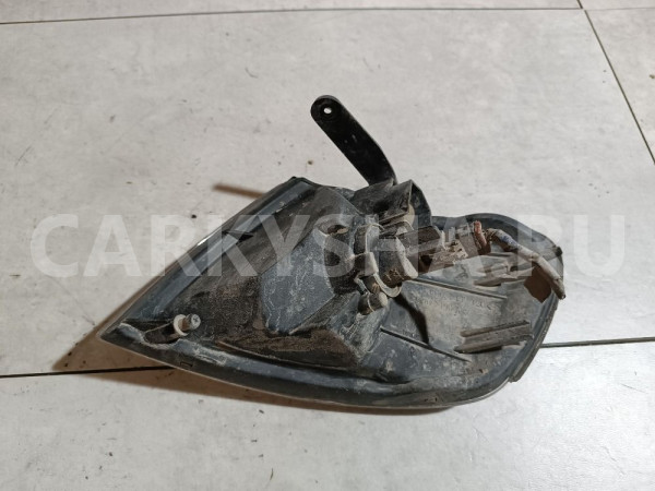 Поворотник правый Nissan Pulsar оригинальный номер 261301N025