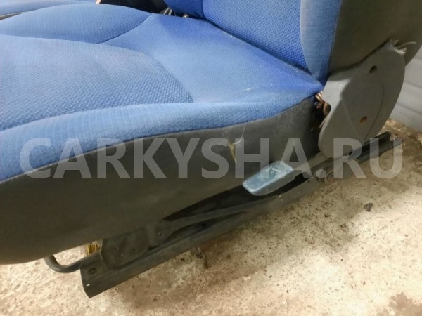 Сиденья передние комплект FIAT Doblo 1 Fiat Doblo оригинальный номер 46809677