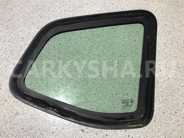Стекло глухое Renault Duster I рестайлинг (2015—2021) Renault 15 оригинальный номер 833071332R