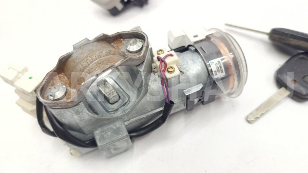 Замок зажигания + ключ Subaru Tribeca 2006 57491XA060 WX EZ30 Subaru Tribeca 