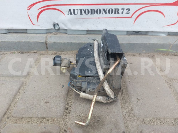 Замок двери задний правый Hyudai Getz Hyundai Getz оригинальный номер 814201C020