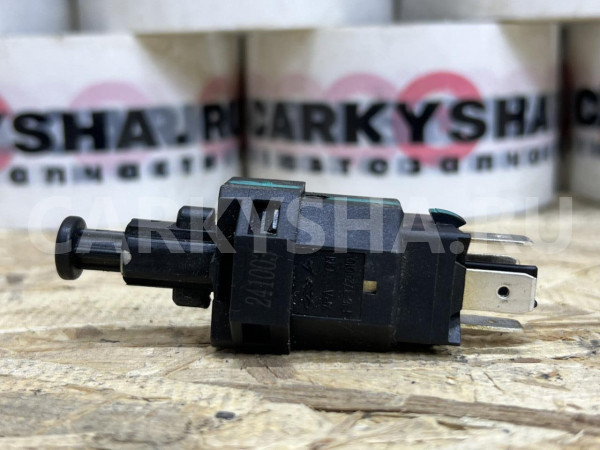 Концевик педали тормоза Jetour Dashing оригинальный номер F16-3720010