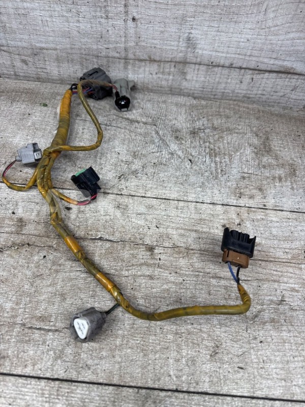 Проводка фары передняя правая Mazda 3 BL Галоген Mazda 2 оригинальный номер 1000841343