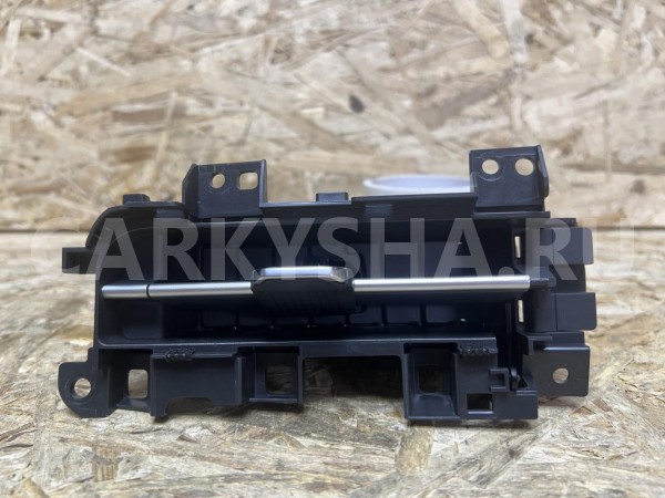 Дефлектор воздушный правый Jetour Dashing оригинальный номер F16-5306740CC