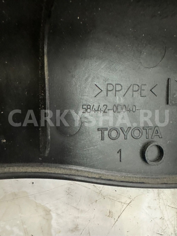 Крышка домкрата Toyota Yaris 2005-2012 Toyota Yaris оригинальный номер 584420d040