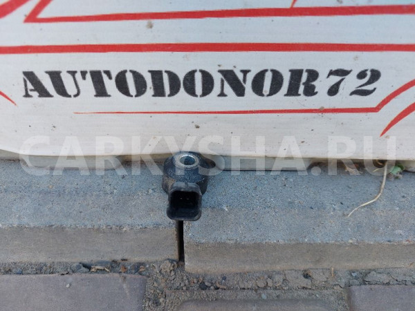 Датчик детонации Peugeot 308 Citroen C4 оригинальный номер 594631