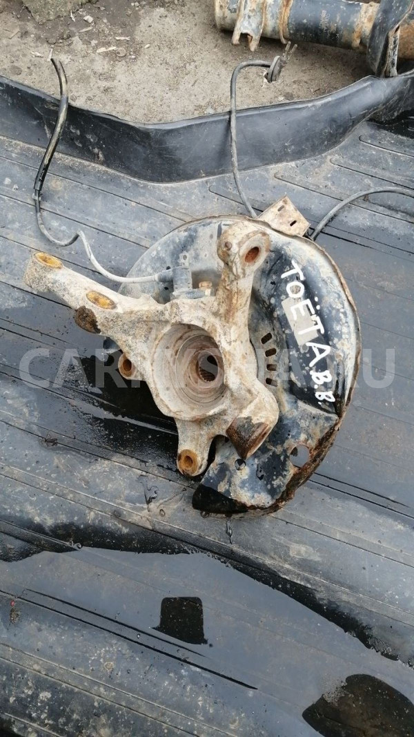 Кулак поворотный Toyota bB NCP31 Toyota bB оригинальный номер 4321152020