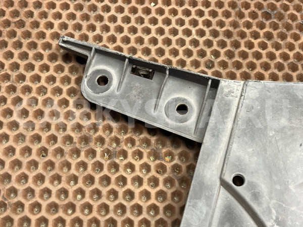 Защита топливного бака BMW 5er оригинальный номер 51 75 7 186 721, 51 75 7 186 721, 51757186721, 7186721