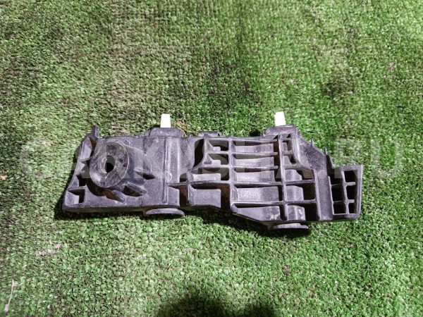 Кронштейн переднего бампера правый Hyundai Creta оригинальный номер 86516M0000