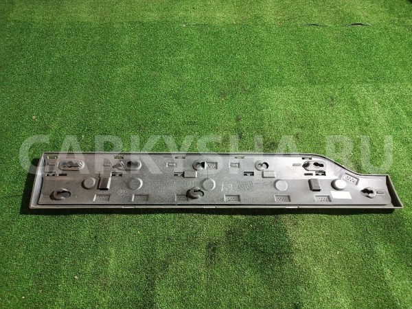 Молдинг задней правой двери Volvo XC90 