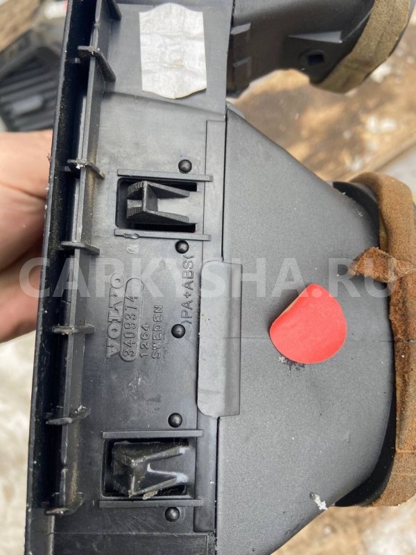 Дефлектор воздушный Volvo S60 I (2000—2004) Volvo S60 оригинальный номер 3409374