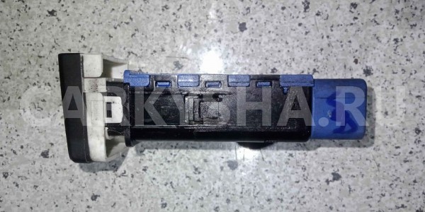 Кнопка обогрева сидений Hyundai i20 I (2008—2012) Hyundai i20 оригинальный номер 933301J1004X