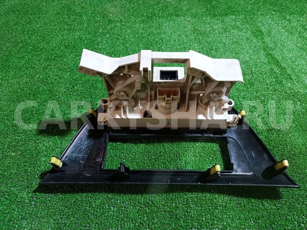 Блок управления отопителем Mitsubishi Lancer 