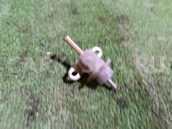 Регулятор давления топлива Suzuki Cultus 