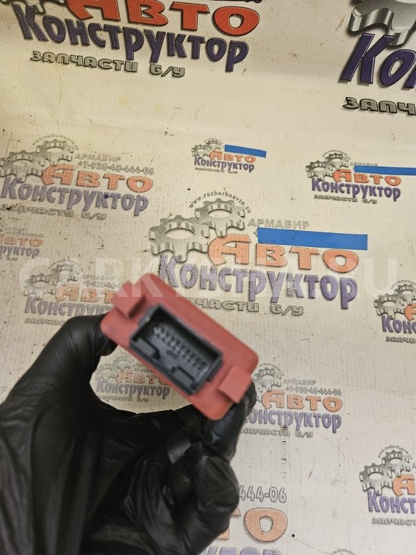 Блок управления телефоном Audi A4 