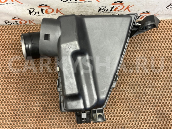 Корпус воздушного фильтра BMW X1 оригинальный номер 13 71 7 588 280, 13 71 7 588 280, 13717588280, 7588280
