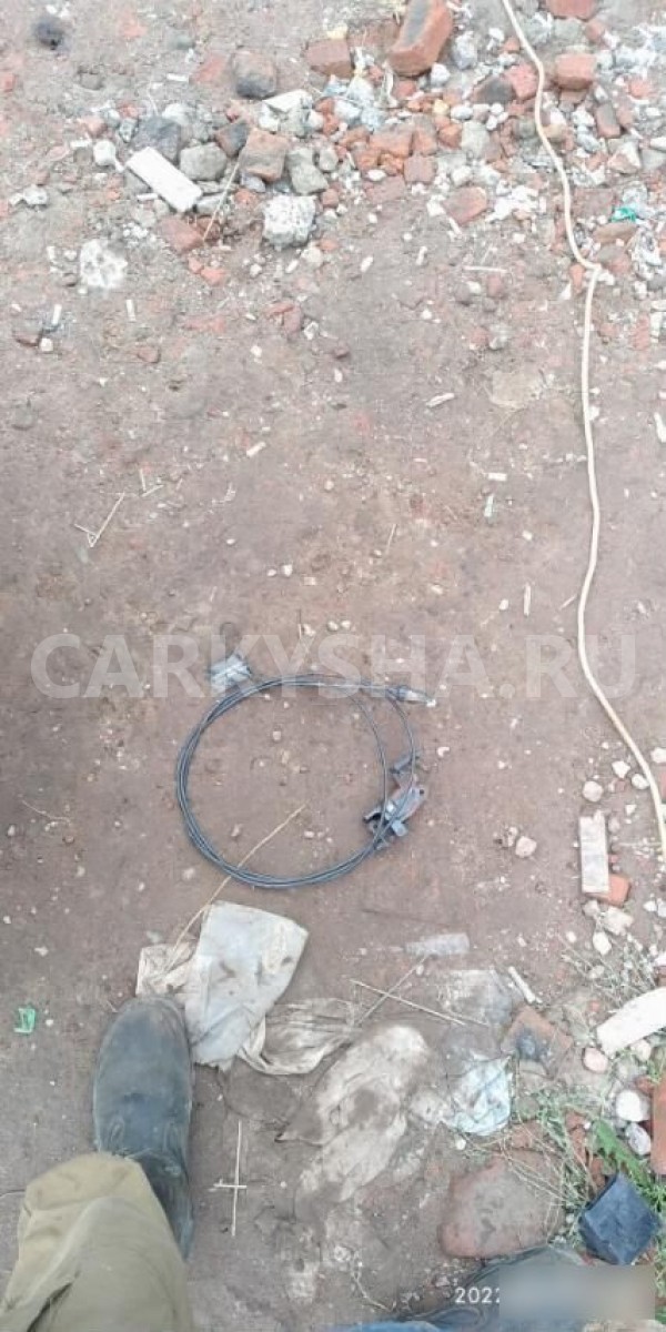 Трос лючка бензобака Jeep Grand Cherokee ZJ (1992—1996) Jeep Cherokee оригинальный номер ZJ