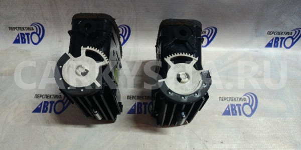 Дефлекторы обдува центральные RH Toyota Avensis 2 Toyota Avensis оригинальный номер 5506305040