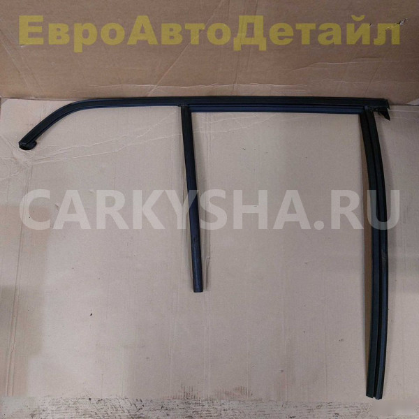 Направляющая стекла задней двери Volvo XC40 Volvo XC40 оригинальный номер 32237973