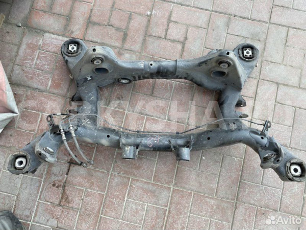 Подрамник задний BMW X1 E84 N46B20 2010 BMW X1 оригинальный номер 33 31 6 782 158