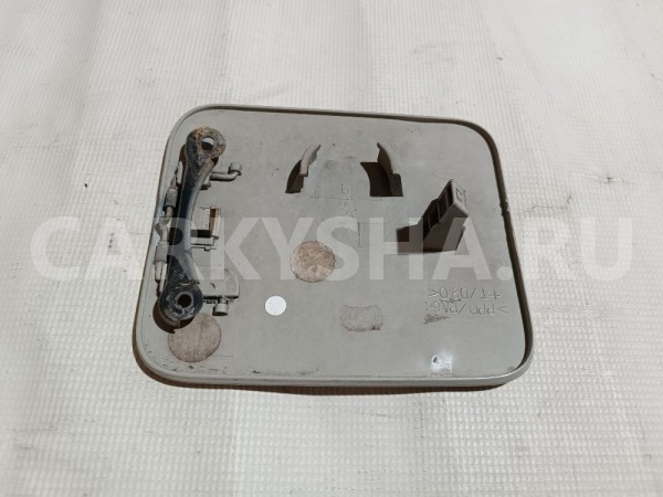 Лючок бензобака Mitsubishi Diamante 