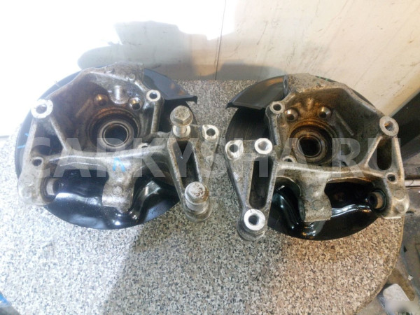 Кулак задний левый правый Шкода Йети Skoda Yeti 4W Skoda Yeti оригинальный номер 3C0505435G  1T0498621 8J0598625 1T0498621