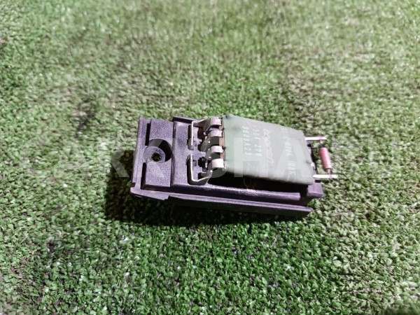 Резистор отопителя Ford Focus 