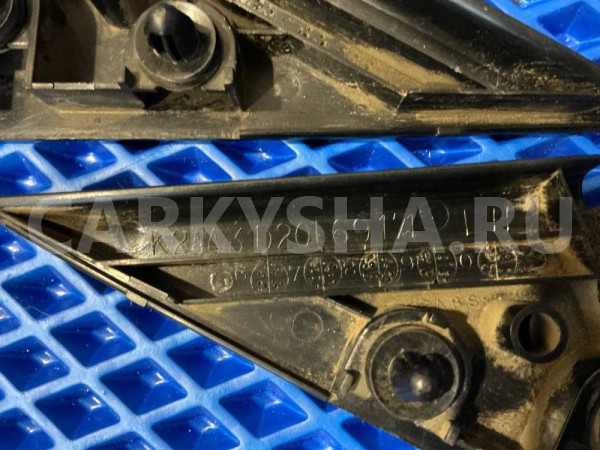 уголок декоративный Mazda Demio DW (1996—2003) Mazda 2 оригинальный номер K2443D20169111