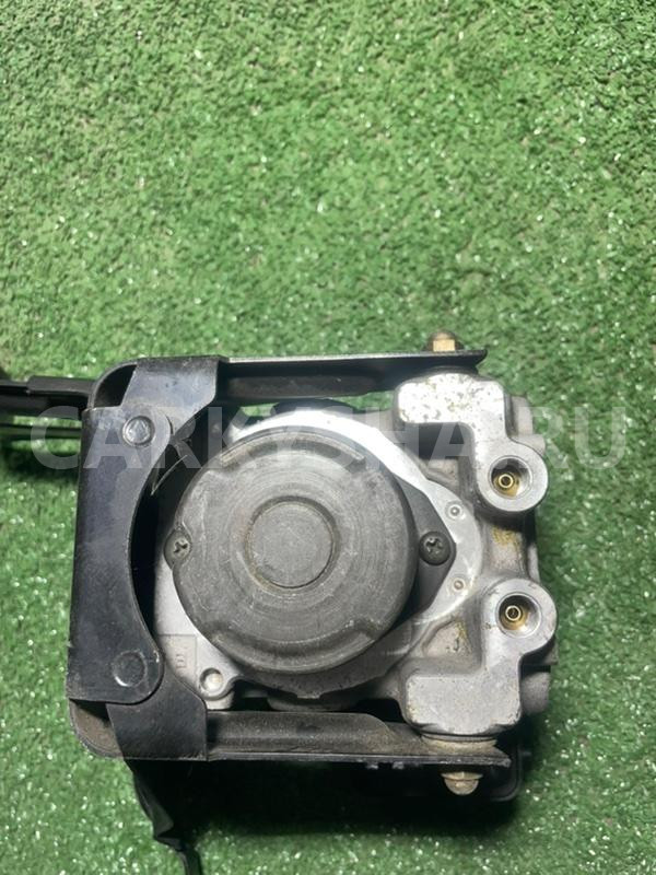 Блок ABS Toyota Camry оригинальный номер 4451033090