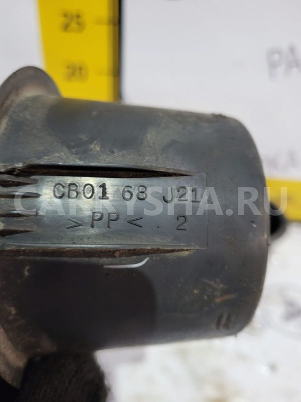 Консоль между сидений Mazda Premacy Mazda Premacy оригинальный номер GE4T64393