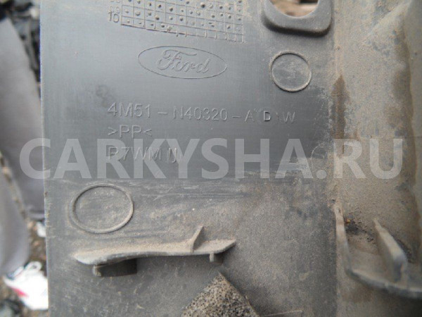 Накладка двери багажника Ford Focus II (2005—2008) Ford Focus оригинальный номер 1349987