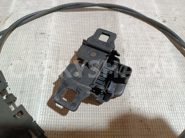 Замок капота Land Rover Range Rover 