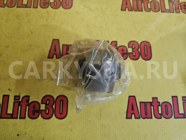 Сайлентблок заднего рычага Mazda MPV оригинальный номер LC6228460C