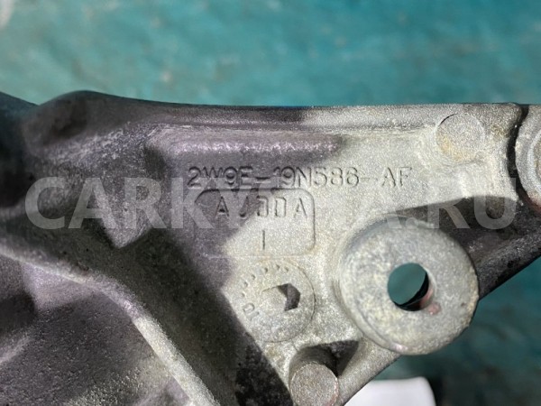 Кронштейн компрессора кондиционера Jaguar XF I Jaguar XF оригинальный номер XR841483