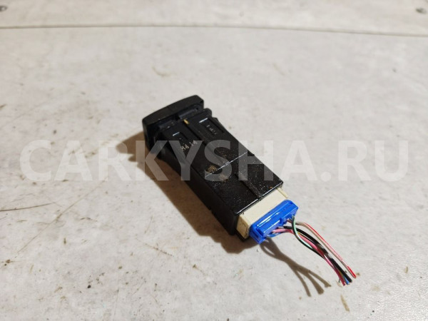 Кнопка противотуманки Mazda 2 оригинальный номер GE4V66480