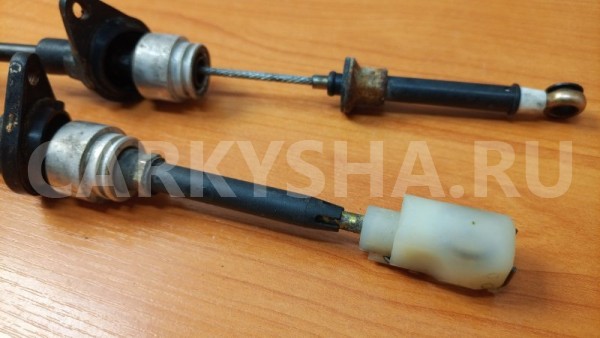 Трос переключения мкпп Toyota Carina E AТ191 4A-FE Toyota Carina оригинальный номер 338212B090