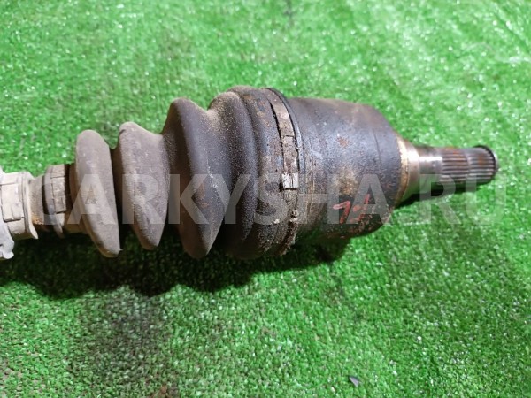 Полуось передняя левая Nissan Cefiro 