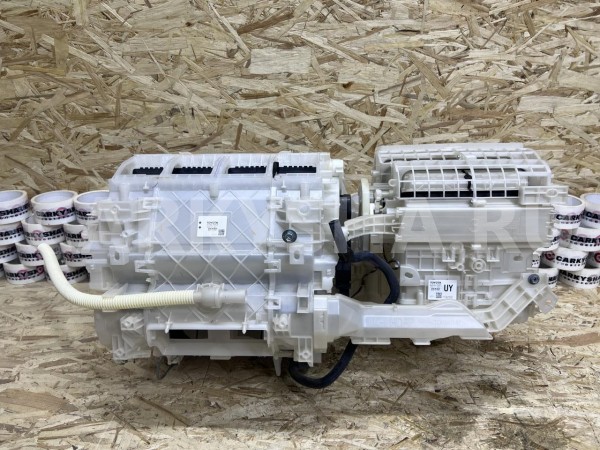 Корпус отопителя в сборе (печка) Toyota Camry VIII (XV70) Рестайлинг – седан оригинальный номер 87050-33C30