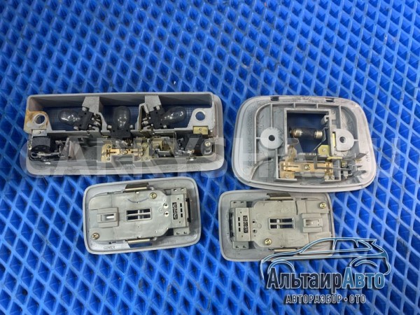 Плафон салонный Mitsubishi Pajero III рестайлинг (2002—2006) Mitsubishi i 