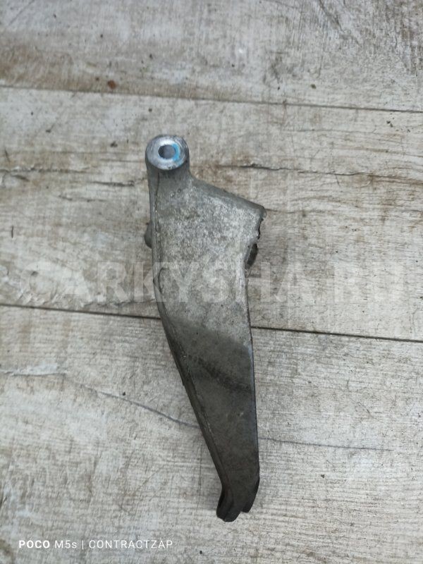 Кронштейн генератора Chevrolet Rezzo I (2000—2008) Chevrolet Rezzo оригинальный номер 96352142