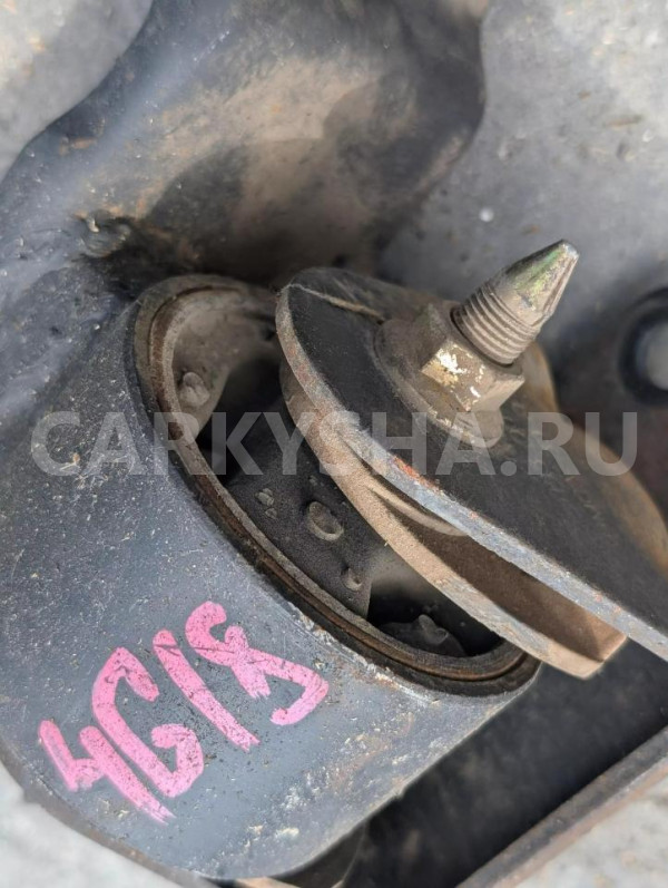 Подушка двигателя Mitsubishi Lancer 
