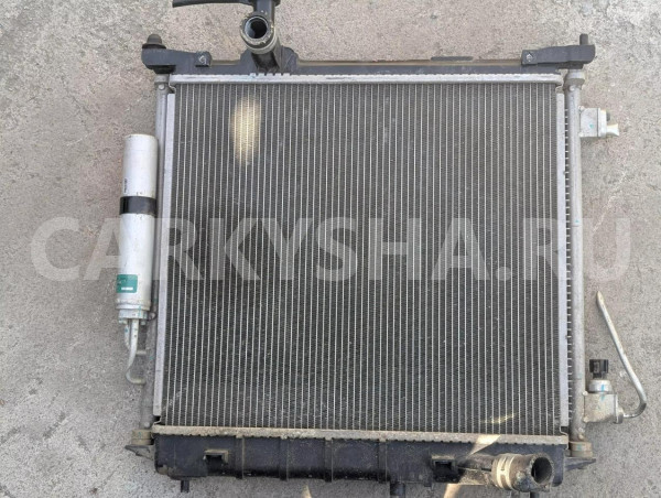 Радиатор охлаждения Nissan Note 