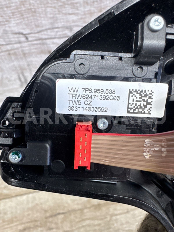 Блок кнопок в руль правый VW Touareg NF Volkswagen Touareg оригинальный номер 7p6959538