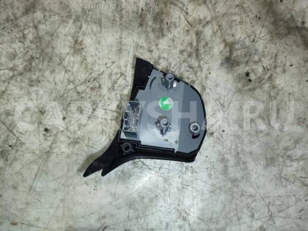 Кнопка в руль левая Kia Rio 3 Kia Rio оригинальный номер 967004X000WK